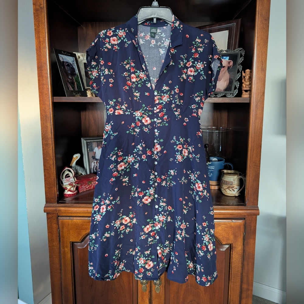 Wild Fable Floral Navy Dress Size Medium